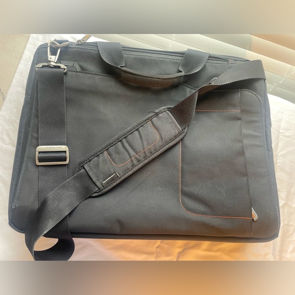 Briggs and Riley laptop bag - Picture 5 of 7